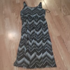 Elegant Black and Gray Chevron Dress